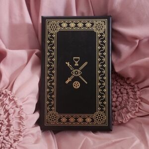 Golden Thread Tarot Card Deck